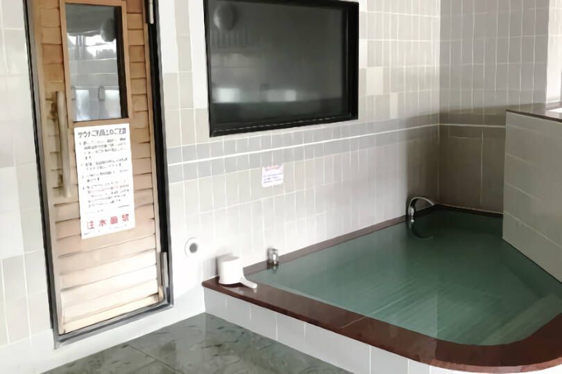 サウナ　水風呂