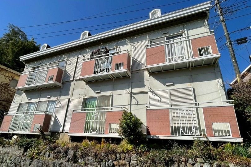 湯河原町宮下　オレンジハイツ　角部屋1K