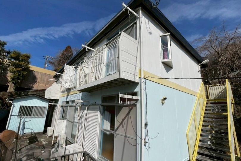 湯河原町宮下　バレンシア　2階　角部屋2DK