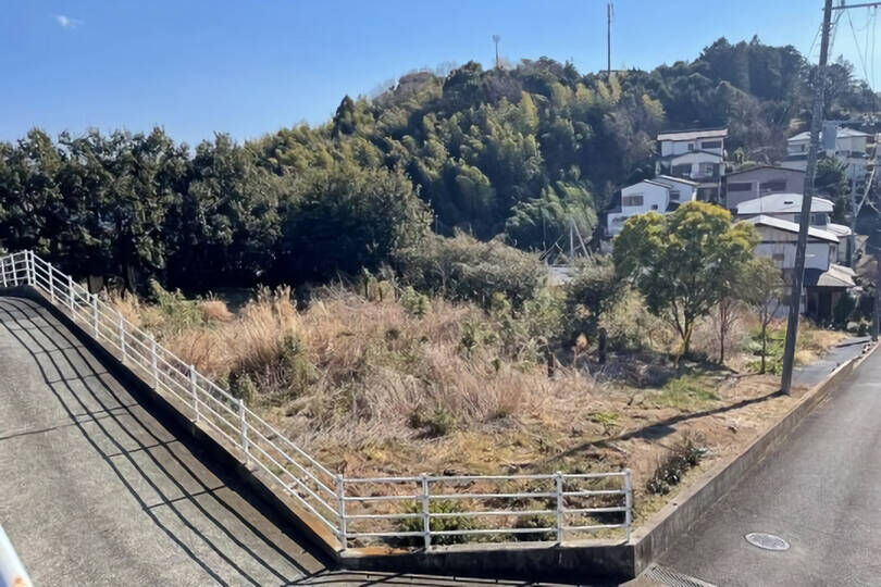 真鶴町真鶴　駅徒歩圏内　約455坪の広大な敷地　