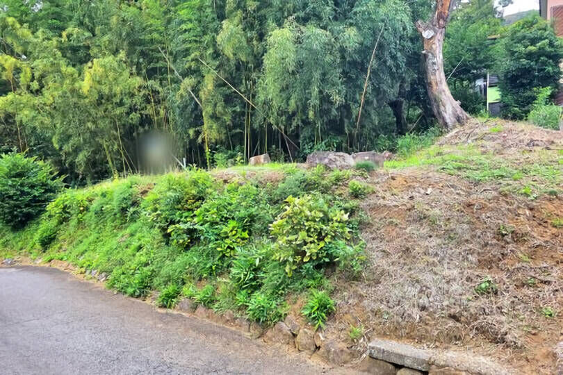 熱海市伊豆山 緑に包まれた閑静な住宅街 陽当たり良好...