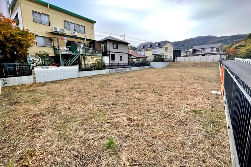 湯河原町中央 駅徒歩圏内で生活便利 全6区画 【No...