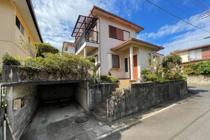 湯河原町吉浜　定住にもおすすめ　庭付き2LDK+S戸...