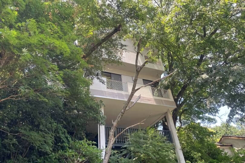 熱海市泉　3階建て4ＬＤＫ　各階バルコニー付　陽当た...