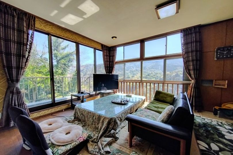 リビングダイニング