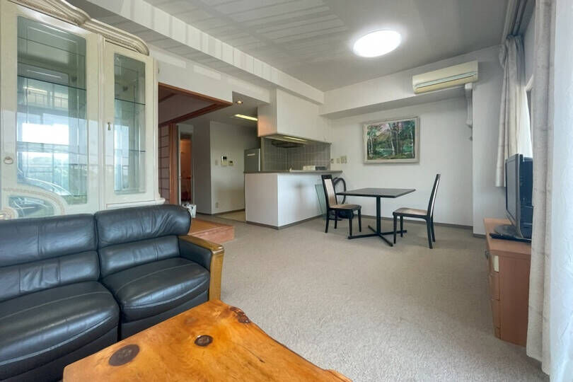 リビングダイニング