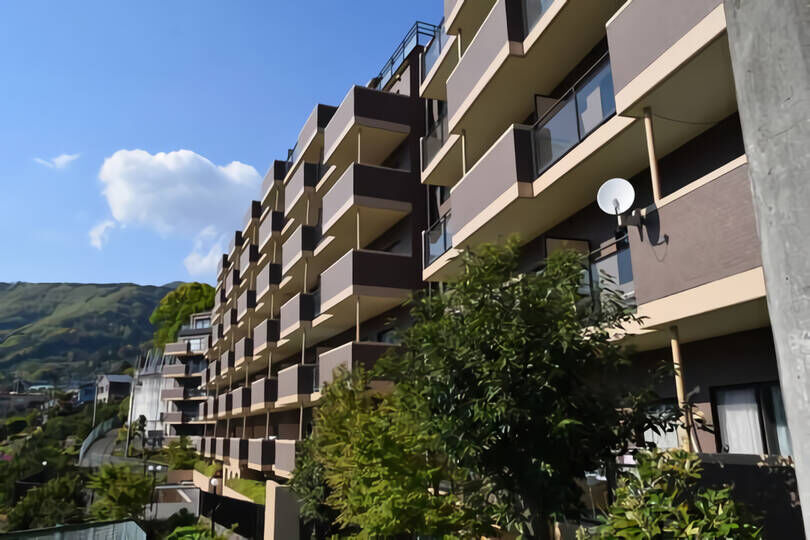 ロータリープラザ湯河原　山並み眺望　1LDK　源泉か...