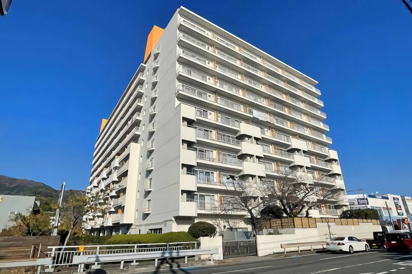 湯河原ロイヤルハイツ 駅徒歩圏内 海眺望 7階1LD...