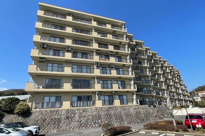 サンライズポイント真鶴　屋内プールや大浴場付　海を眺...