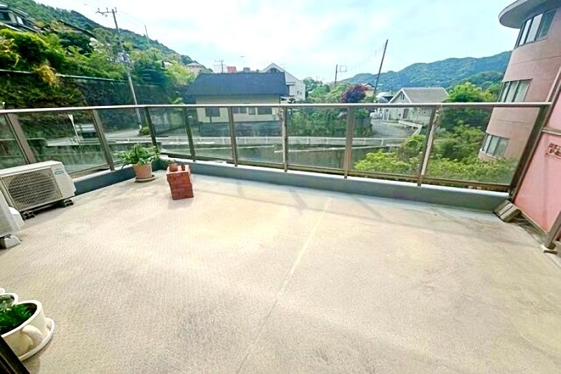 バルコニー